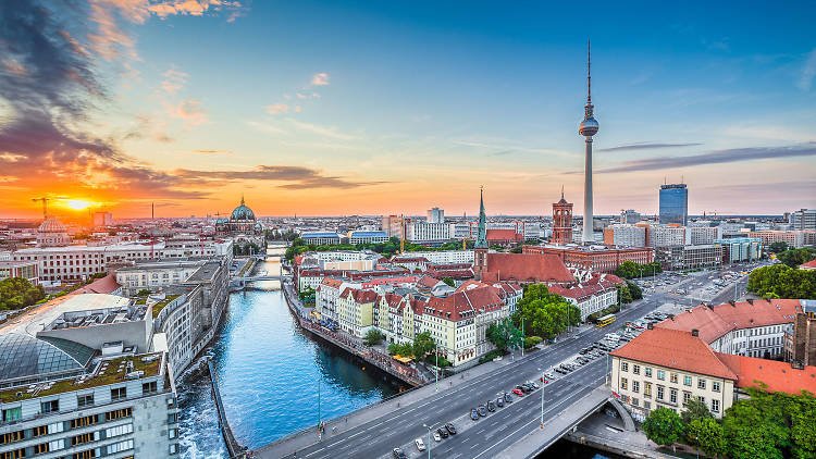 Explore Germany: Trains, Architecture & Big Cities