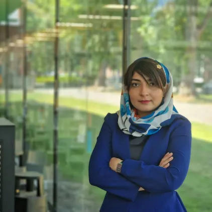 Dr. Samaneh