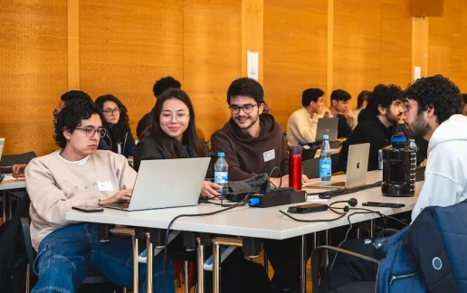 Constructor Hackathon 2025