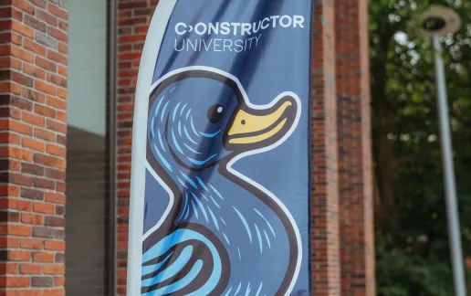 picture of a constructor university banner