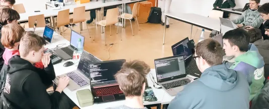 MIT and Constructor University at MINTernational 2025