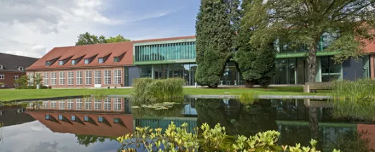 On campus at Constructor University