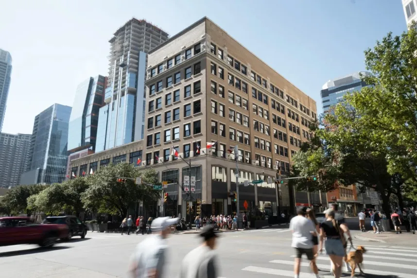 University of Texas at Austin (UT Austin)