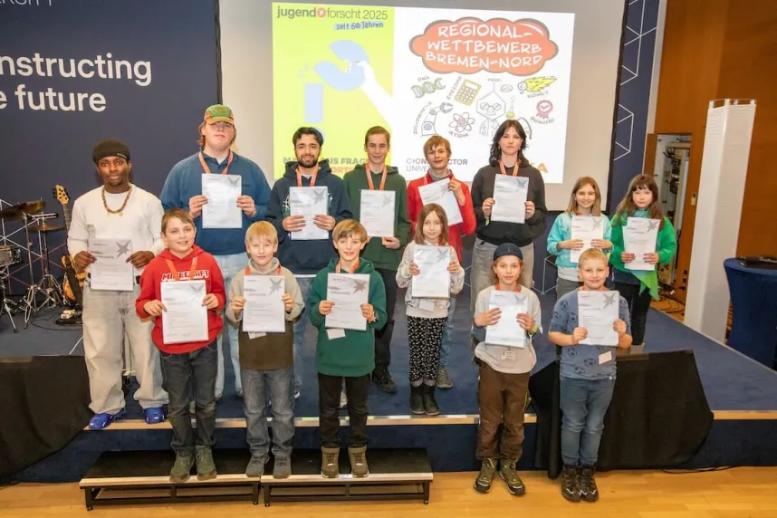 Youth research competition concludes at Constructor University, KUKA Assembly & Test, Jugend forscht