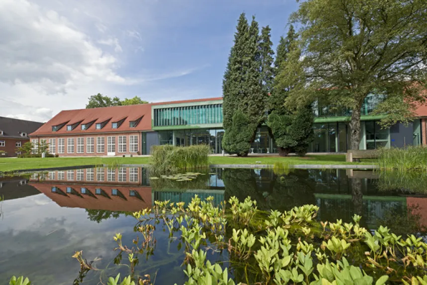 On campus at Constructor University