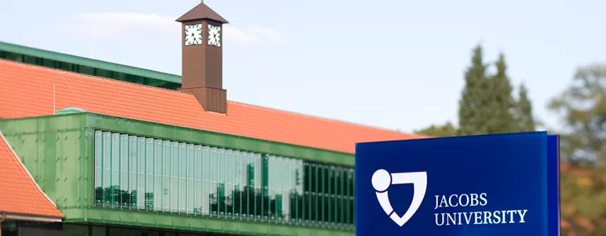 slide_jacobs_university_campus_center_and_logo.jpg